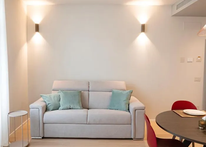 Апартаменты The Corner Elegant Бергамо