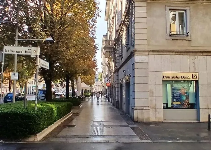 The Corner Elegant