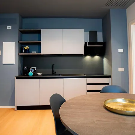 The Corner Elegant Apartment