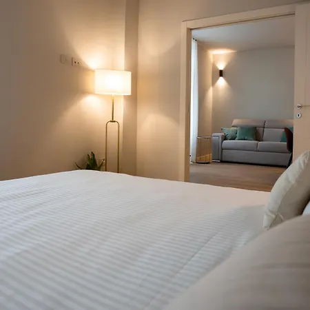 Apartment The Corner Elegant
