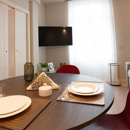 Apartment The Corner Elegant Bergamo